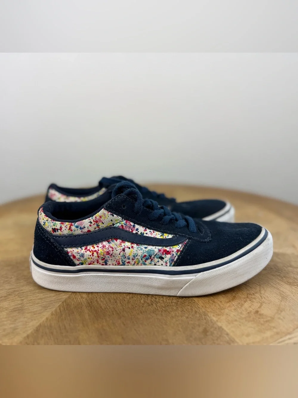 •VANS• Kids blue suede and floral shoes size 2Y